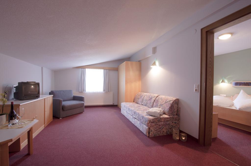 Hotel Alpenfriede